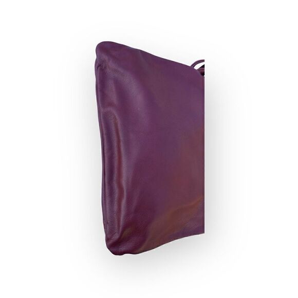 Unbranded bag Maroon/burgundy shoulder bag with gold colored hardware - Picture 5 of 11